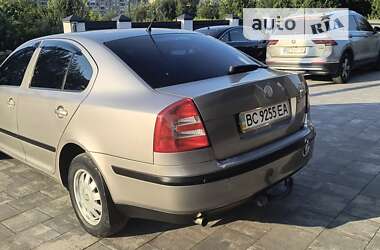 Лифтбек Skoda Octavia 2009 в Львове