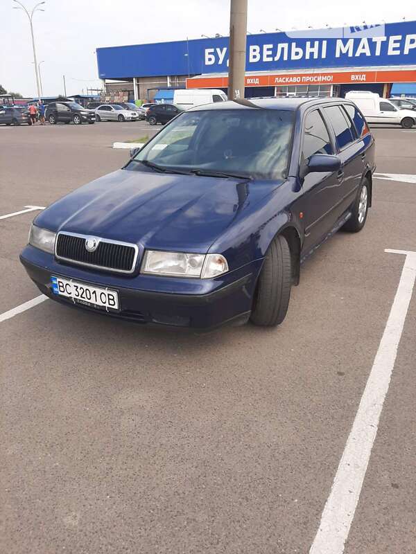 Універсал Skoda Octavia 1999 в Луцьку
