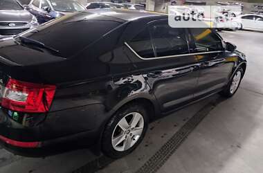 Лифтбек Skoda Octavia 2013 в 