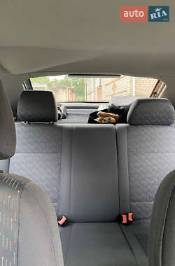 Лифтбек Skoda Octavia 2000 в 