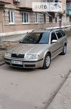 Універсал Skoda Octavia 2004 в Нікополі