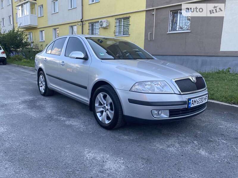 Ліфтбек Skoda Octavia 2008 в Звягелі