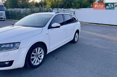 Універсал Skoda Octavia 2014 в Ужгороді