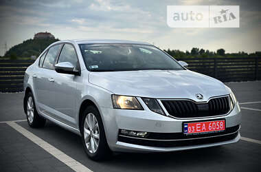 Лифтбек Skoda Octavia 2017 в Мукачево