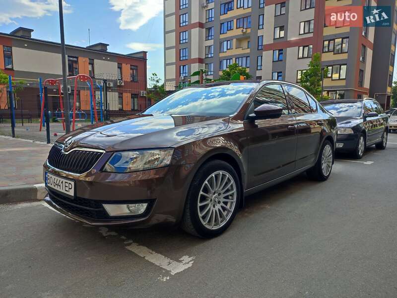 Лифтбек Skoda Octavia 2014 в Тернополе