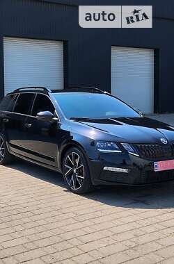 Універсал Skoda Octavia 2020 в Запоріжжі