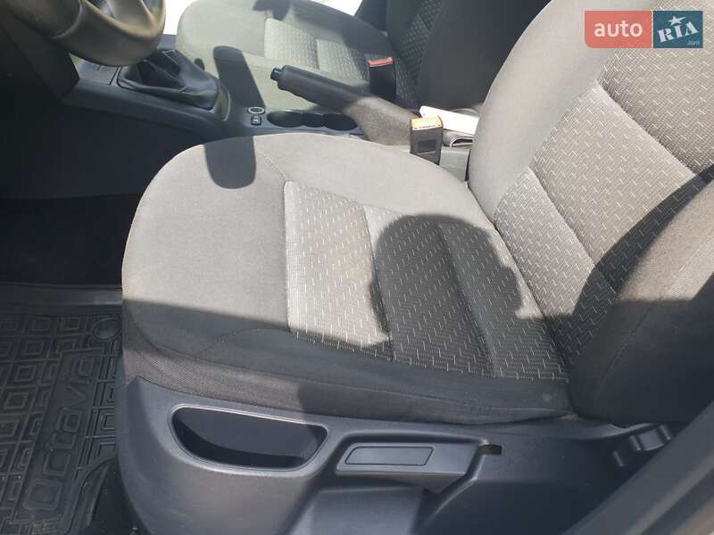Універсал Skoda Octavia 2010 в Трускавці