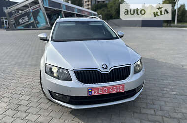 Універсал Skoda Octavia 2015 в Полтаві