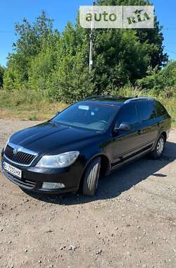 Універсал Skoda Octavia 2009 в Харкові