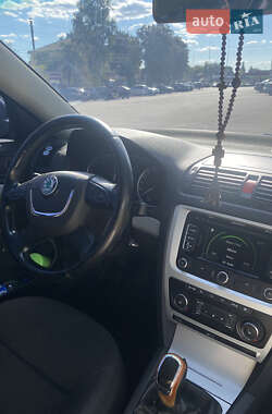 Универсал Skoda Octavia 2011 в 