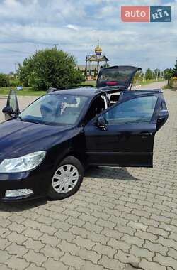 Универсал Skoda Octavia 2012 в Стрые