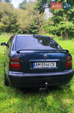 Лифтбек Skoda Octavia 1999 в 
