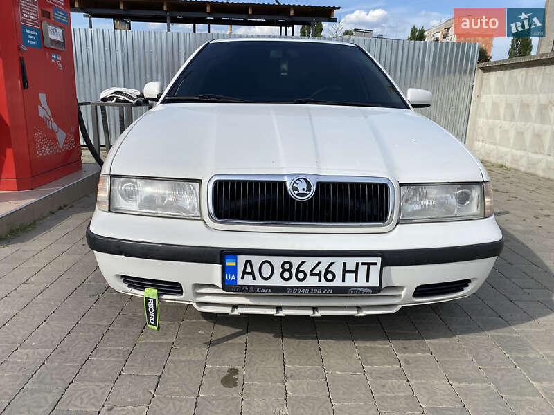 Универсал Skoda Octavia 2000 в Ужгороде