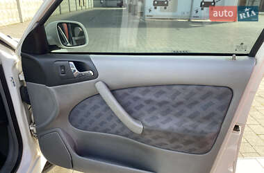 Универсал Skoda Octavia 2000 в 