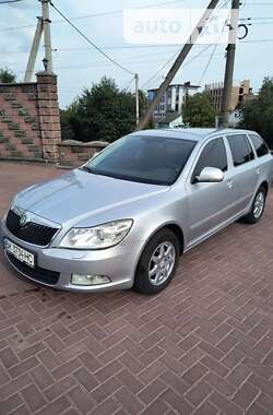 Универсал Skoda Octavia 2011 в Ровно