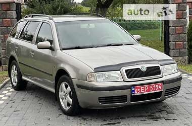 Універсал Skoda Octavia 2010 в Луцьку