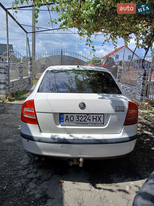 Лифтбек Skoda Octavia 2008 в Виноградове