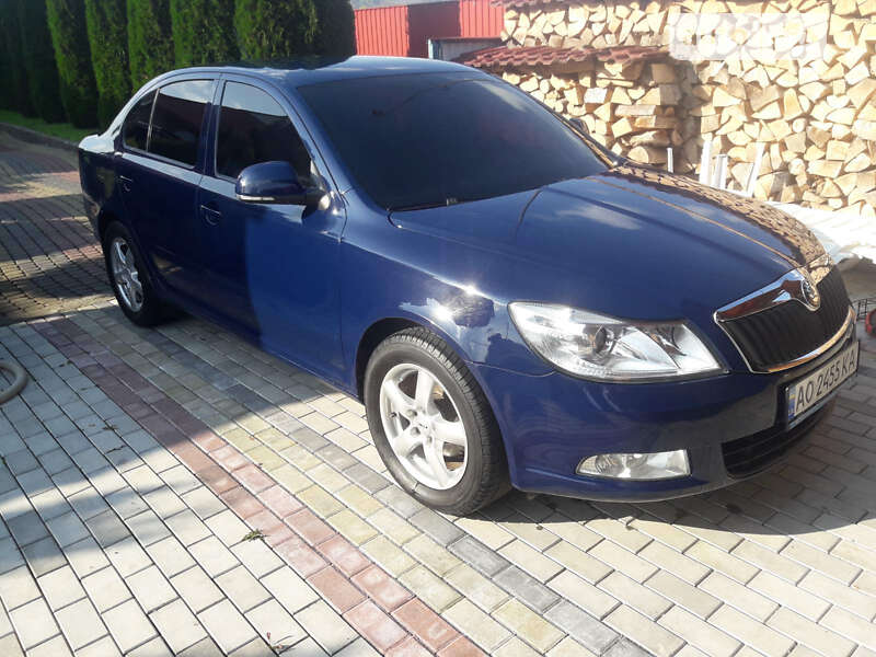 Лифтбек Skoda Octavia 2011 в Тячеве