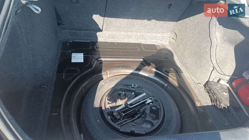Лифтбек Skoda Octavia 2011 в Ивано-Франковске