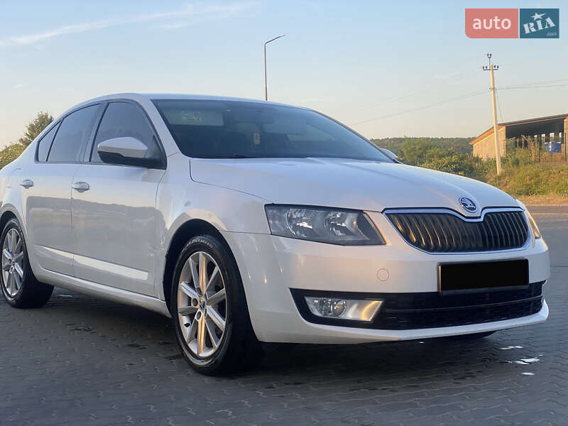 Лифтбек Skoda Octavia 2016 в Иршаве