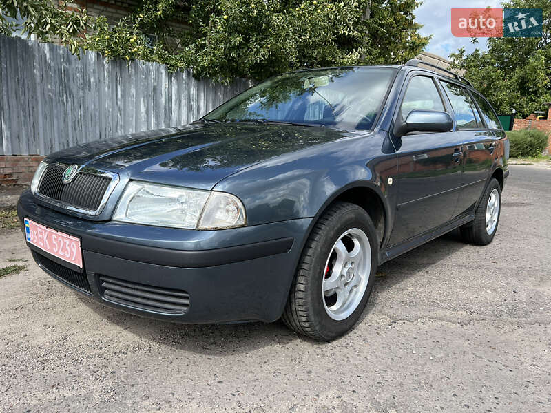 Універсал Skoda Octavia 2004 в Охтирці