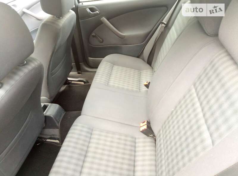 Універсал Skoda Octavia 2004 в Києві