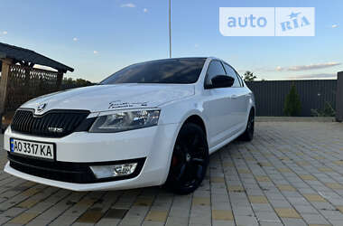 Лифтбек Skoda Octavia 2015 в Иршаве