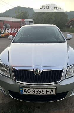 Лифтбек Skoda Octavia 2012 в Тячеве