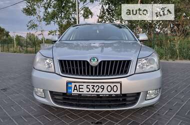 Лифтбек Skoda Octavia 2011 в Днепре