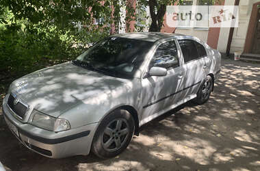 Ліфтбек Skoda Octavia 2002 в Києві