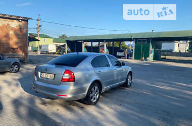 Лифтбек Skoda Octavia 2009 в Новоселице