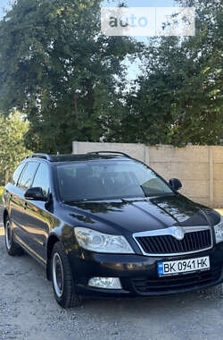 Універсал Skoda Octavia 2009 в Здолбуніві