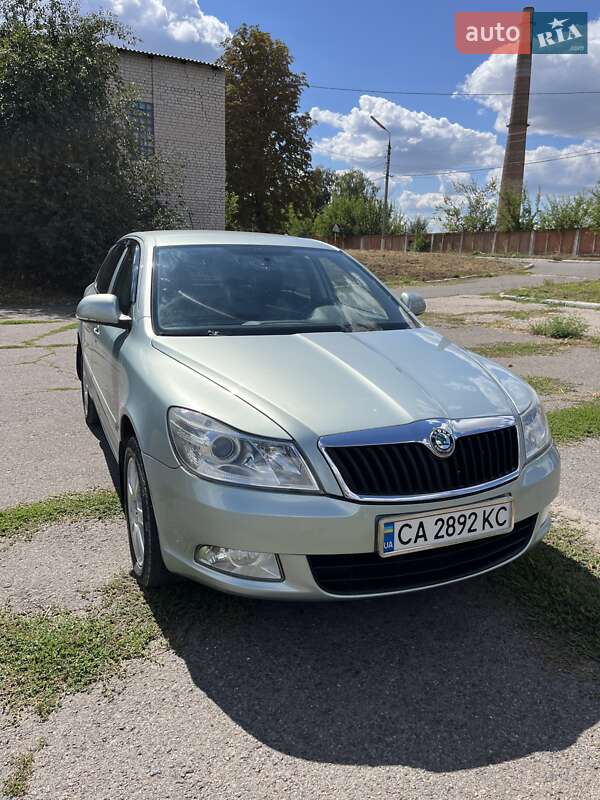 Ліфтбек Skoda Octavia 2011 в Золотоноші