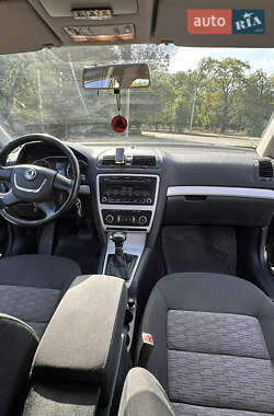 Універсал Skoda Octavia 2010 в Кривому Розі
