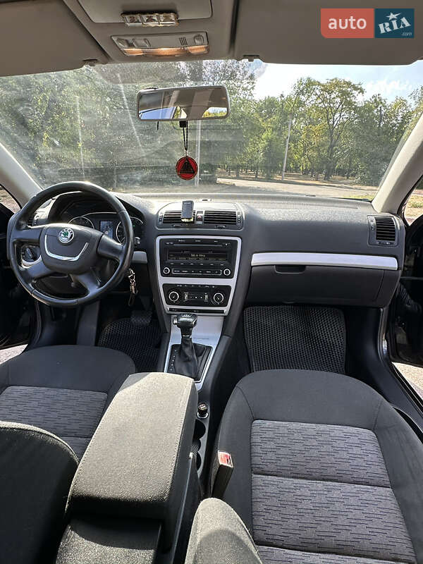 Универсал Skoda Octavia 2010 в Кривом Роге