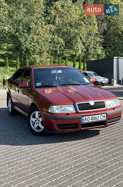 Ліфтбек Skoda Octavia 2003 в Львові