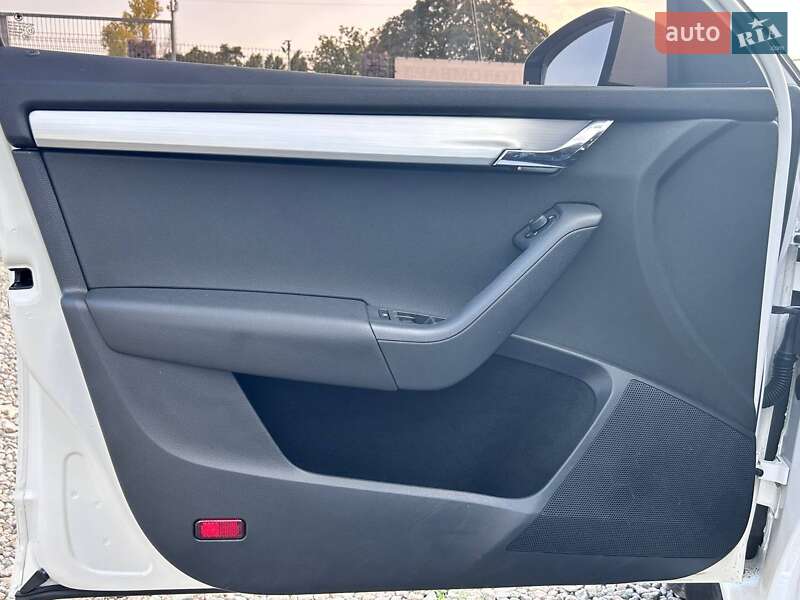 Лифтбек Skoda Octavia 2017 в Одессе