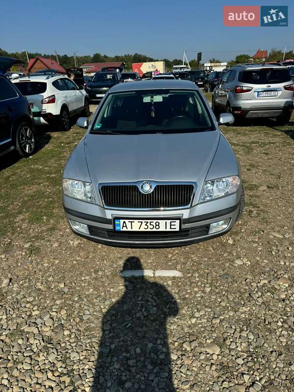 Лифтбек Skoda Octavia 2008 в 