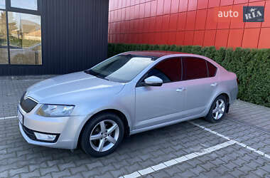 Лифтбек Skoda Octavia 2015 в 