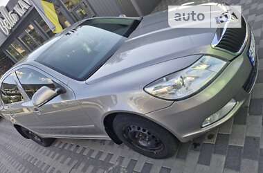 Лифтбек Skoda Octavia 2012 в 