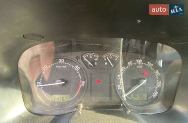Лифтбек Skoda Octavia 2001 в 