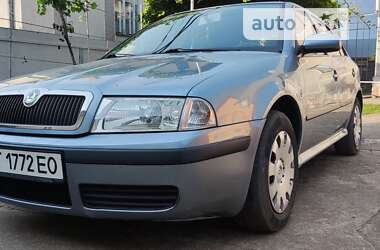 Ліфтбек Skoda Octavia 2004 в Івано-Франківську