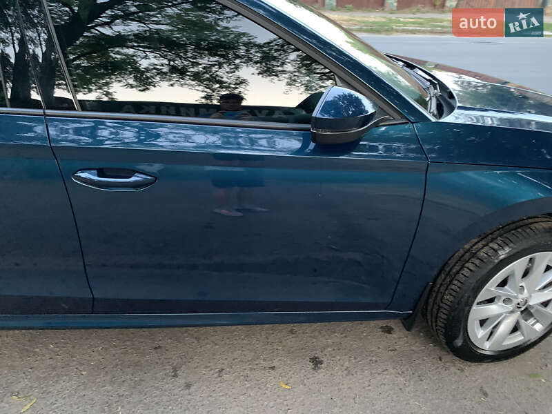 Лифтбек Skoda Octavia 2023 в Кобеляках фото 22 Лифтбек Skoda Octavia 2023 в Кобеляках