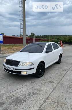 Лифтбек Skoda Octavia 2006 в Мукачево