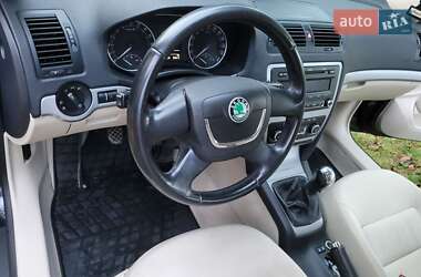 Универсал Skoda Octavia 2010 в Львове