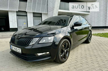 Лифтбек Skoda Octavia 2017 в Днепре