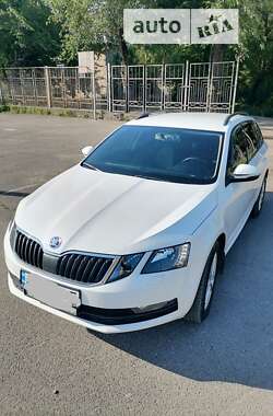 Універсал Skoda Octavia 2018 в Кривому Розі