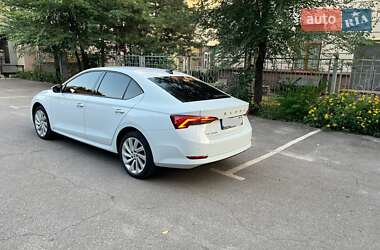 Лифтбек Skoda Octavia 2021 в 