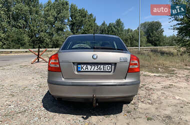 Лифтбек Skoda Octavia 2006 в  фото 4 Лифтбек Skoda Octavia 2006 в