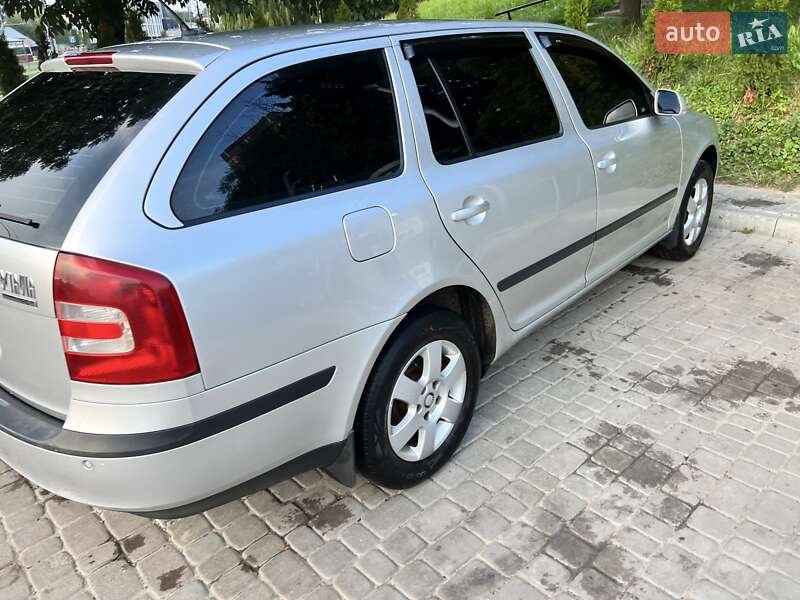 Универсал Skoda Octavia 2006 в Львове